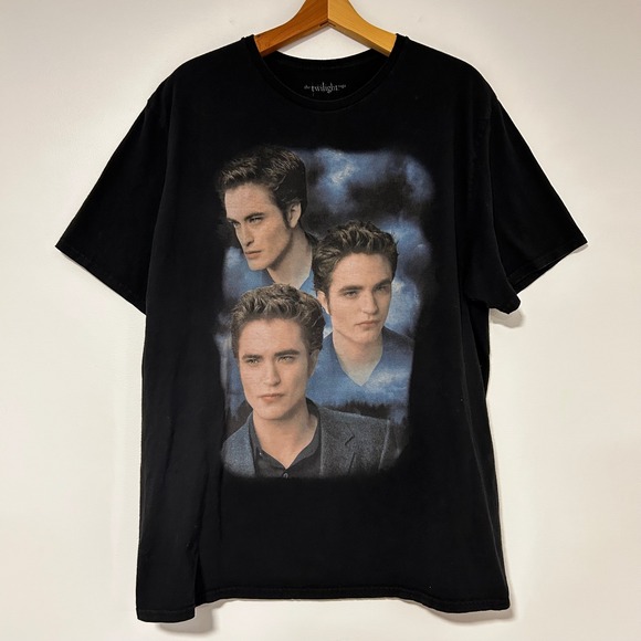 The Twilight Saga Tops - The Twilight Saga Edward Cullen Graphic T-Shirt Black Robert Pattinson Size 3